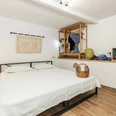 Dommu Anna Apartamento